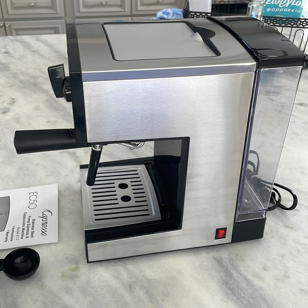 Capresso-Espresso Maker - Picture 3 of 7